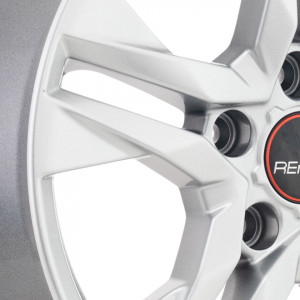 Купить Remain Renault Duster (R236) Сильвер S 6.50x16.00 5/114.30 ET50 d66.10 в Волгограде